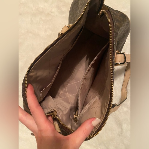 Michael Kors Purse - Picture 4 of 5